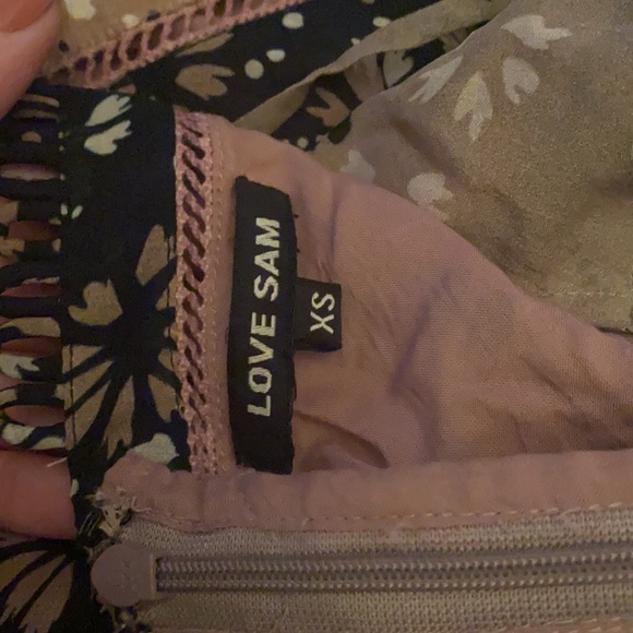 Love SAM Dress - Picture 3 of 3